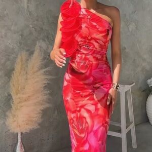 Elegant Red Floral One-Shoulder Dress
